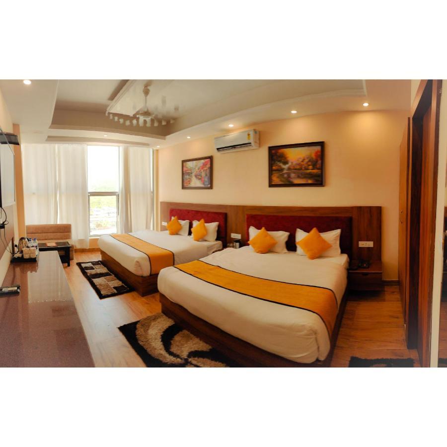 Hotel The Royal Bhumesh Katra  Exterior foto
